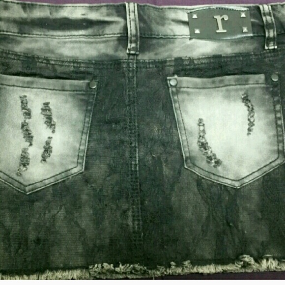 $drop Goth/concert/rock mini skirt 7/8