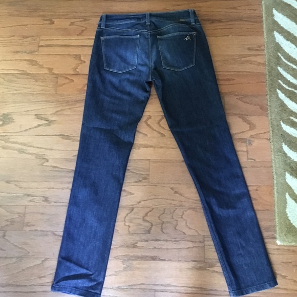 DL1961 midrise skinny ankle. Like new! Size 27.