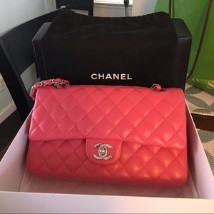 AUTHENTIC CHANEL PURSE!
