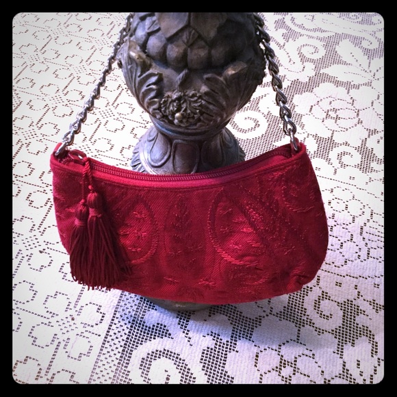 Banana Republic small zipper bag with tassels
