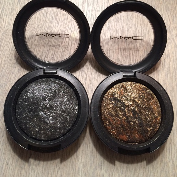 2 MAC shadow bundle.