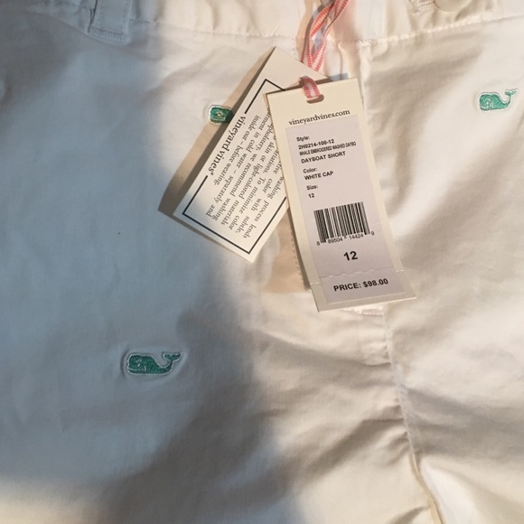 Vineyard vines shorts - Picture 2 of 3