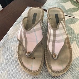 Burberry wedged sandals!
