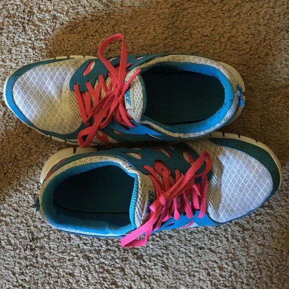 NIKE FREE RUN 2 - Picture 2 of 4