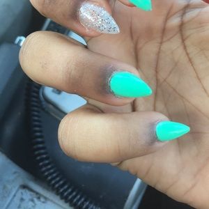 Meet your Posher, Jada