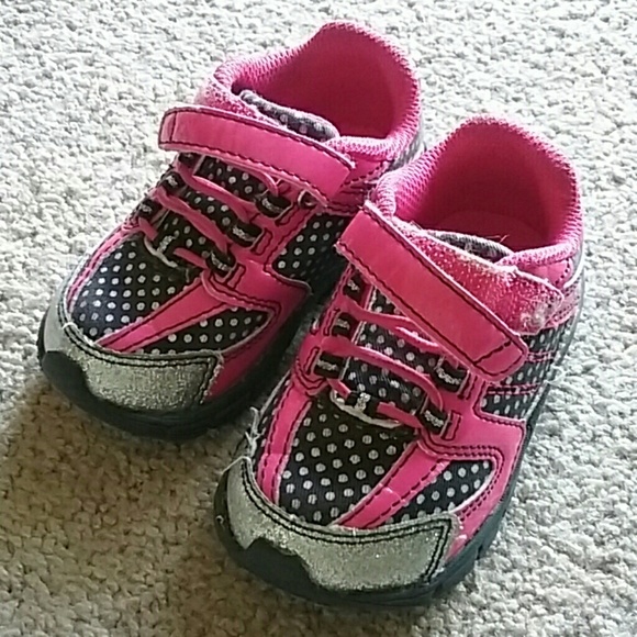Place Shoes