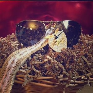 Apple Bottoms Shades