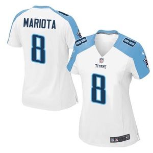 BNWT Tennessee Titans Women's Nike Mariota Jersey