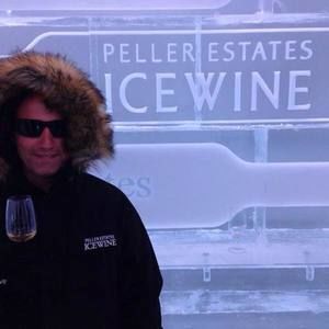 Meet your Posher, Dennis