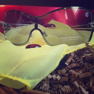 Roca Wear Shades
