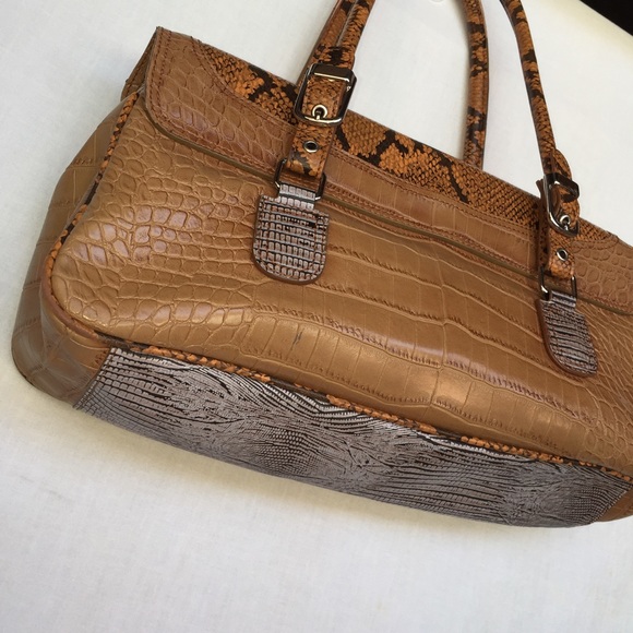 MX Purse - Picture 3 of 4