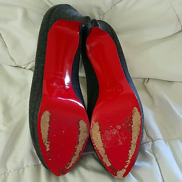 Gray Felt Peeptoe Pumps - Picture 2 of 4