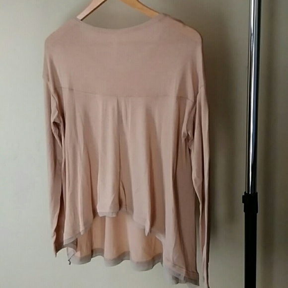 NWT. Hi-Low Top - Picture 4 of 4