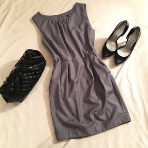 FOREVER 21 💋 PLEATED DRESS W/ POCKET DETAIL