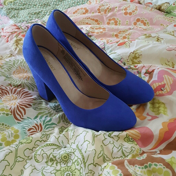 Old Navy Ultra Violet Chunky Heel