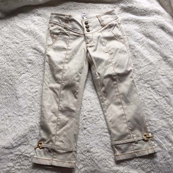 BLOWOUT Cache Cropped pants - CHIC