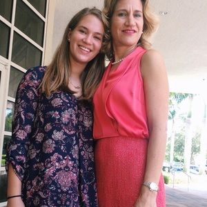 Meet your Posher, Julia