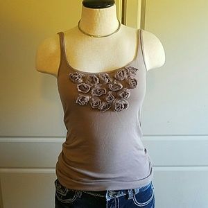 Rosett applique cami