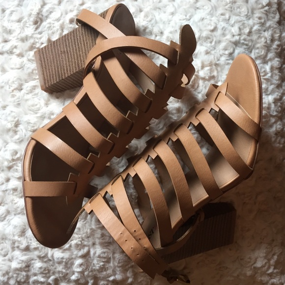 JUST FAB - Heels 😍😍