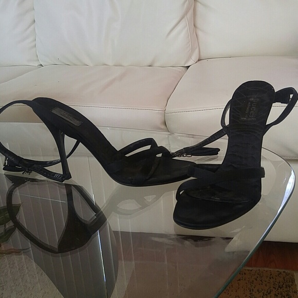 Gucci sandals (heels) - Picture 1 of 2
