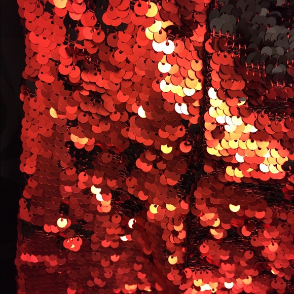 Sparkly red and black dress - Picture 3 of 4