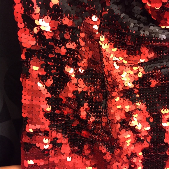 Sparkly red and black dress - Picture 4 of 4