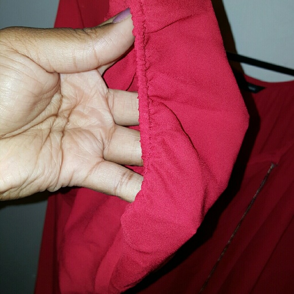 Red blouse - Picture 2 of 3