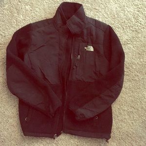 Woman's North Face size small