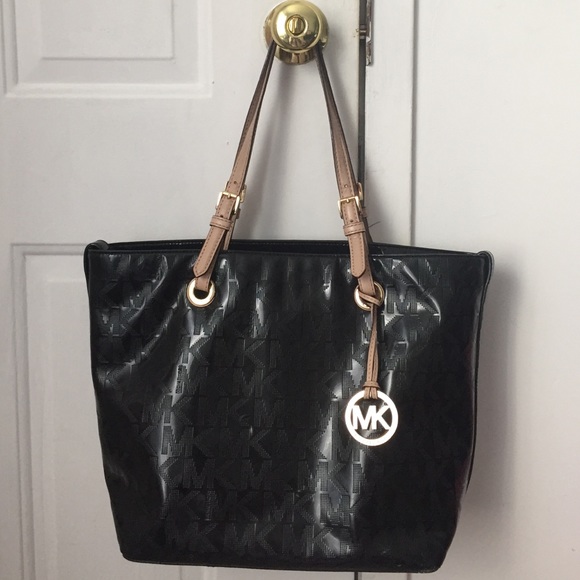 Michael Kors logo bag