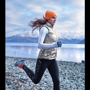 New Athleta silver down vest