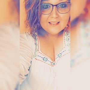 Meet your Posher, Kaitlyn