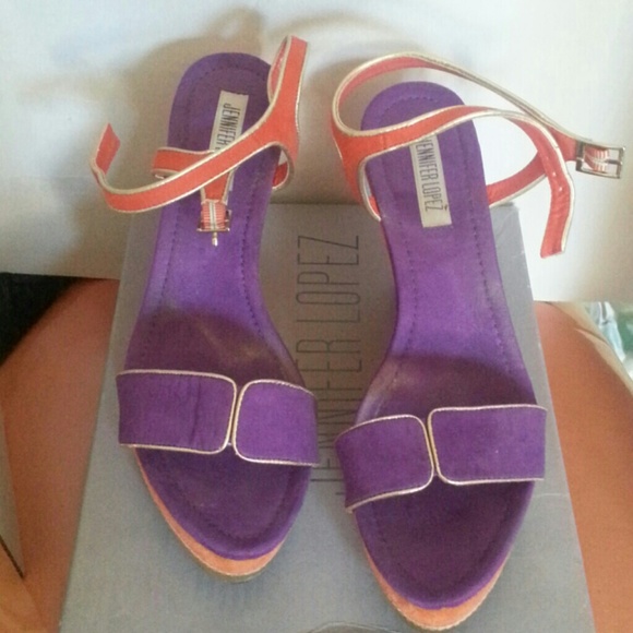 Jennifer Lopez sandals / wedges