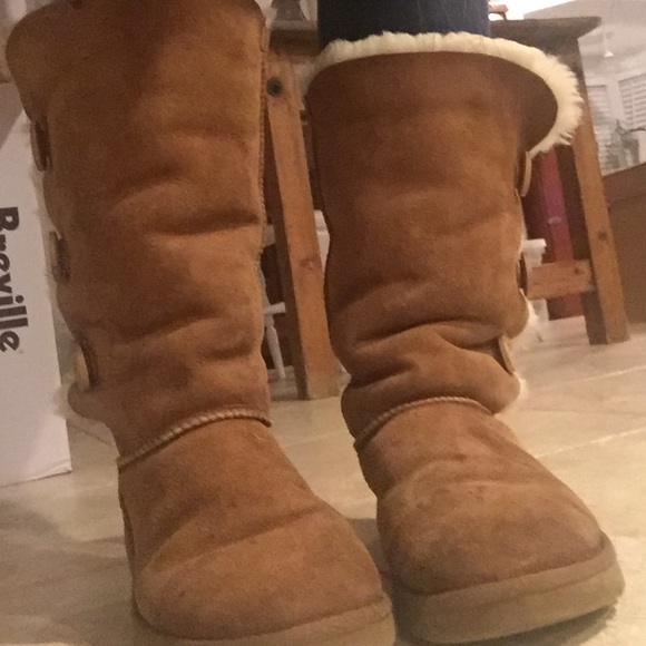 uggs store near me