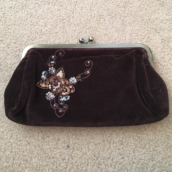 Express velvet clutch