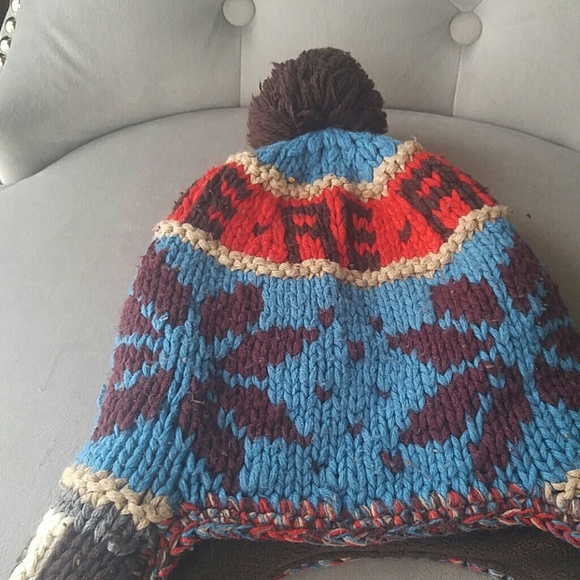 Beanie - Picture 3 of 3