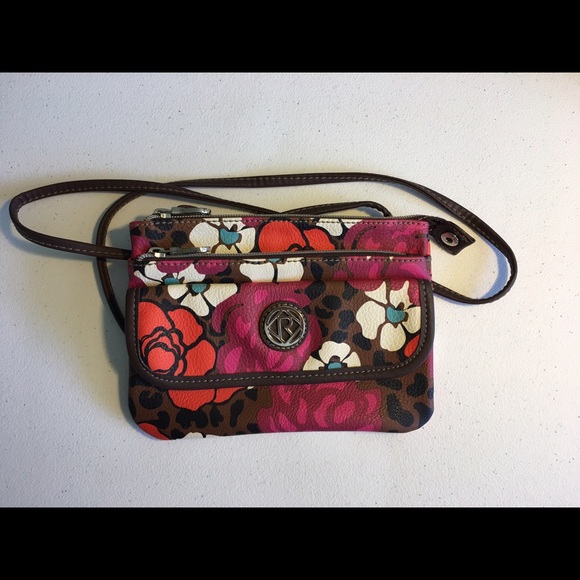 Relic cross body bag