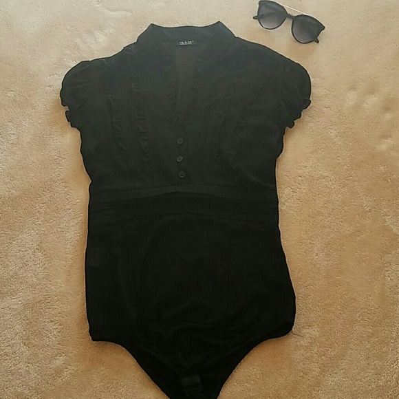Black bodysuit ❤