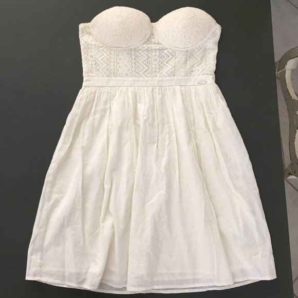 Off white strapless GUESS summer dress - Picture 1 of 3