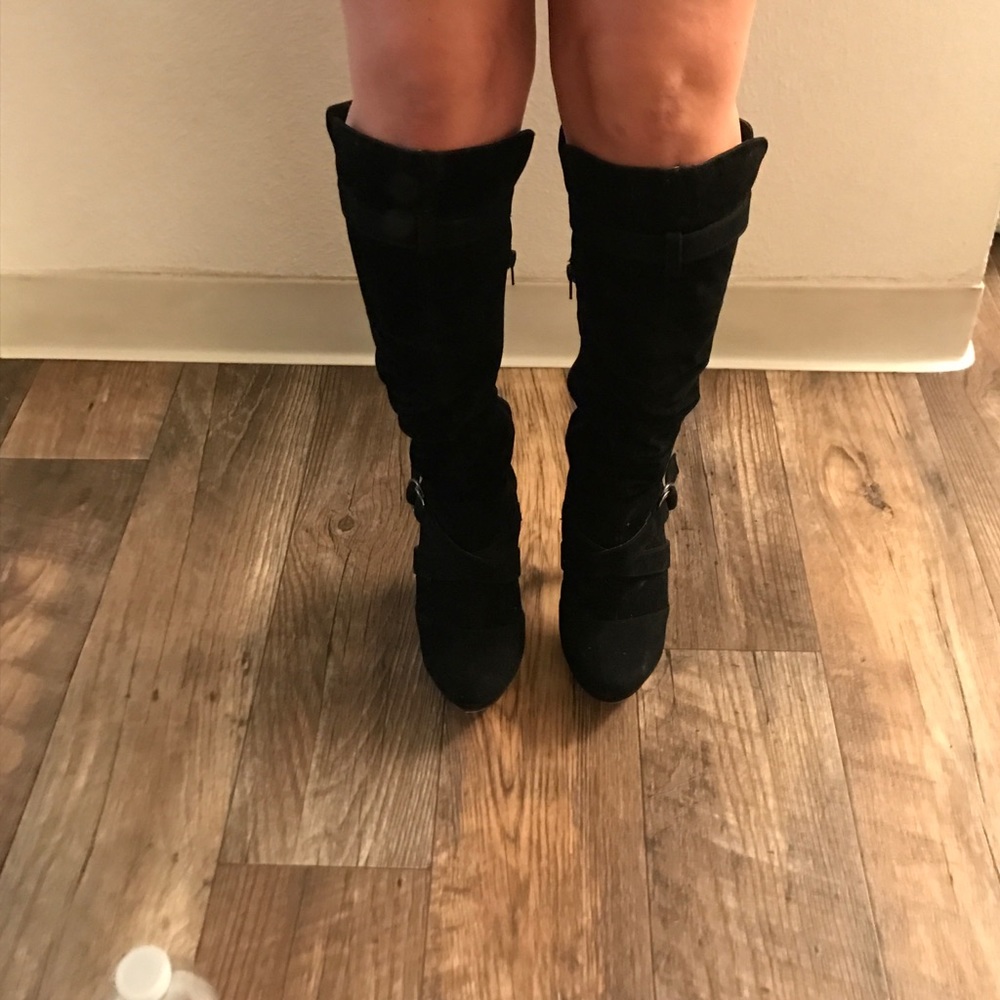 Women 5.5 platform boots