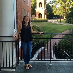 Meet your Posher, Eliza