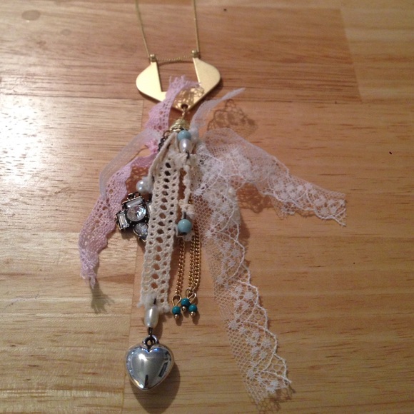 Plunder Nastaschia necklace