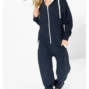 Jumpsuit/onsie