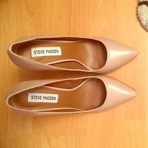 Steve Madden pointed pumps