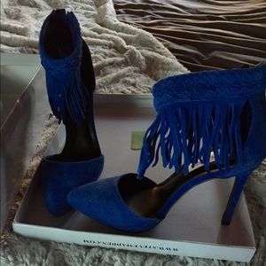Steve Madden blue fringe heels