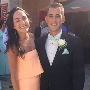 Meet your Posher, Carly