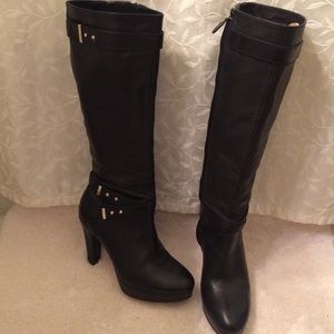 Women 5.5 platform boots