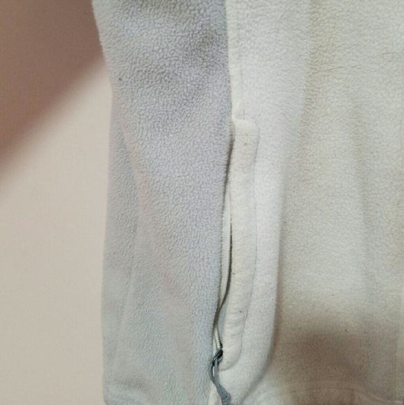 The north face fleece jacket - Picture 3 of 3