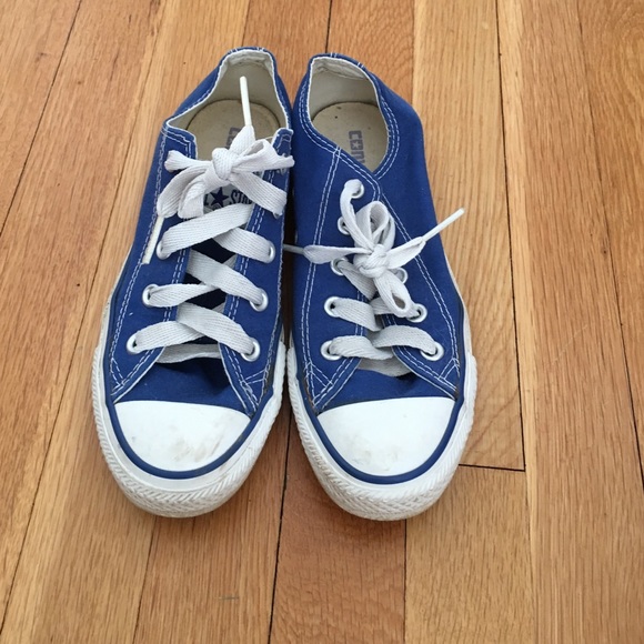 Blue converse