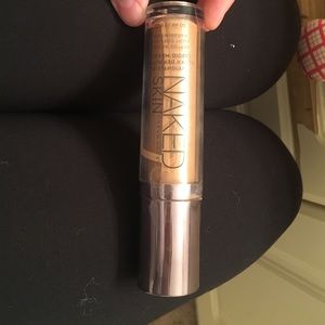 Naked Urban Decay Foundation 7.0