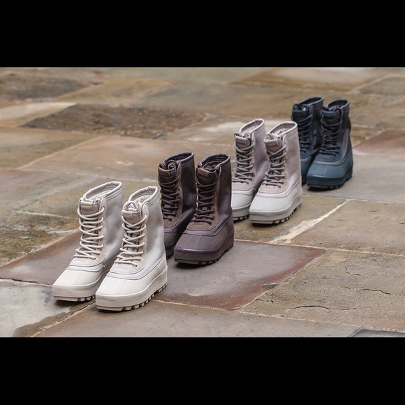 yeezy shoes boots